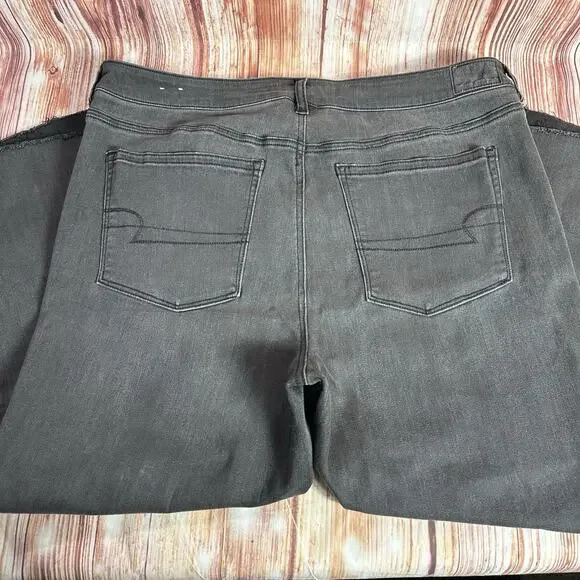 American Eagle HI RISE CROP FLARE Size 20 Short Black Jeans Denim Pants 37x23 - Picture 4 of 11